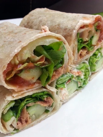 Easy Steps to Make Recipes Breakfast Tortilla Roll the Delicious Tasty.