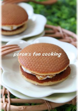 A picture of Tiramisu-like Dorayaki.