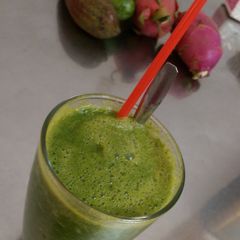 A picture of Healthy Green Smoothie For Cleansing Your Body.
