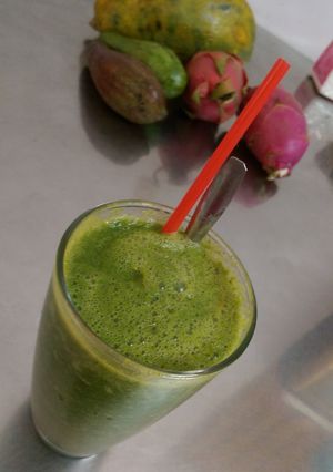 A picture of Healthy Green Smoothie For Cleansing Your Body.