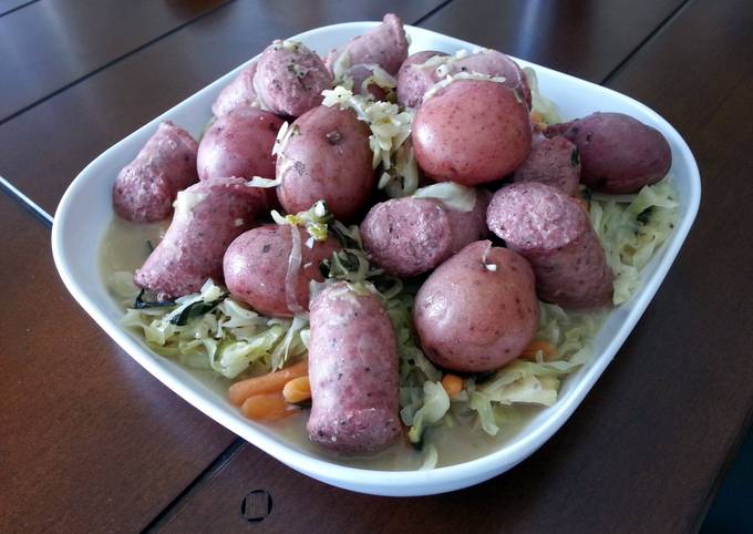 Polish Wedding Sausage with Cabbage and Red Potatoes