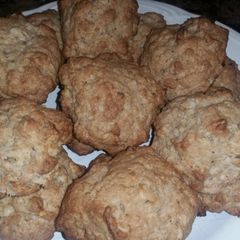 A picture of Banana Oatmeal Cookies.
