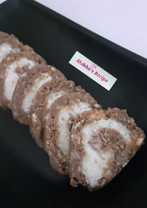 A picture of Swiss rolls.
