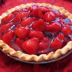 A picture of Strawberry Pie.