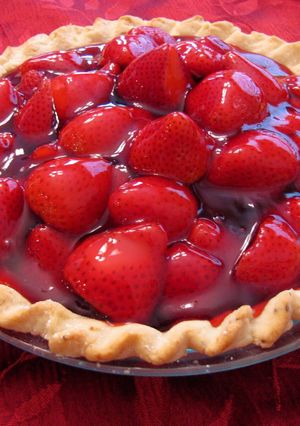 A picture of Strawberry Pie.