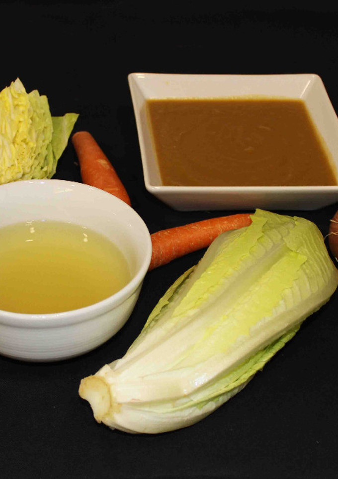 Una foto de Caldo depurativo de verduras