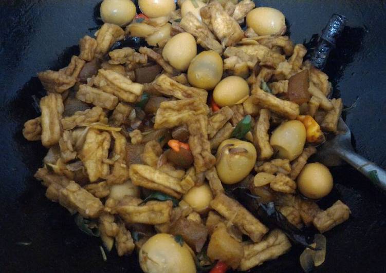 Oseng Tempe, Tahu, Cecek, Puyuh