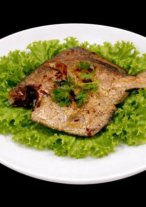 Hình của món SP.0352 - Cá Chim Trắng Chiên Giòn.