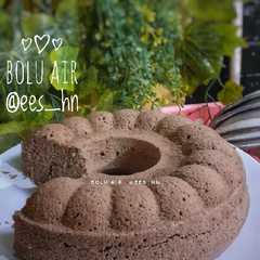 A picture of 07. Bolu Air Coklat 1 telur.