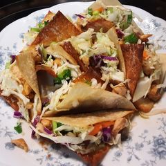 A picture of Asian Wonton Tacos.