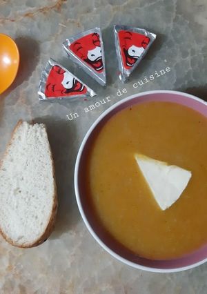 Une photo de Potage au fromage 🥣