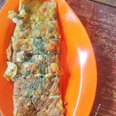 163). Telur Dadar Popeye-Saus TiramđĨđĨ āϰā§āϏāĻŋāĻĒāĻŋāϰ āĻĒā§āϰāϧāĻžāύ āĻāĻŦāĻŋ