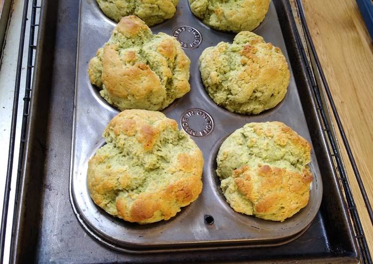 Recipe of Uji Matcha Scones in 10 Minutes for Young Wife