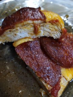 Keto mozarellás, paradicsomos csirkemell recept fotója