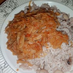 A picture of Cabbage and Carrot Sauce.