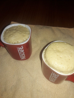 Una foto de Torta de Vainilla en taza, al micro (TorTaza)