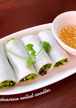 Hình của món Phở cuốn.