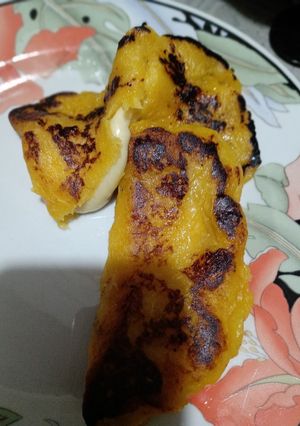 Una foto de Empanada de plátano maduro con queso