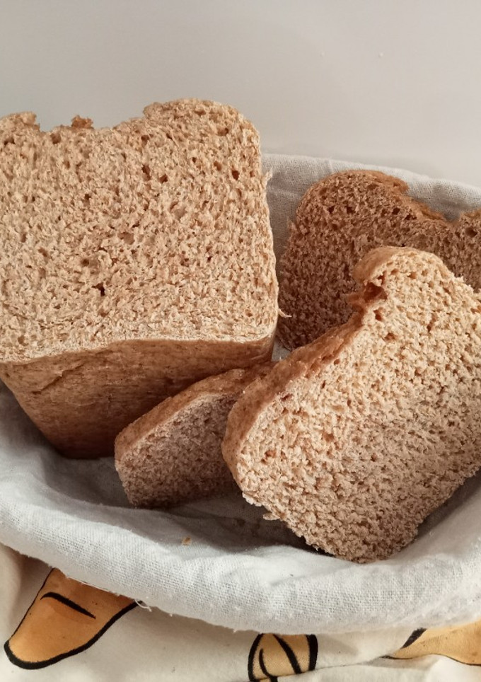 Una foto de Pan de molde espelta integral sin corteza (sin horno)