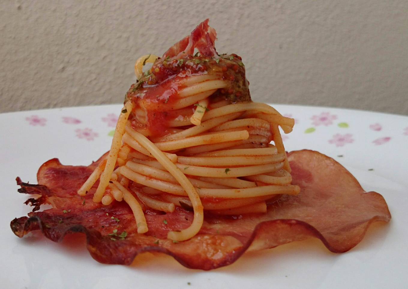 Spaghetti And Ham With Honey Whole Grain Mustard Sauce
