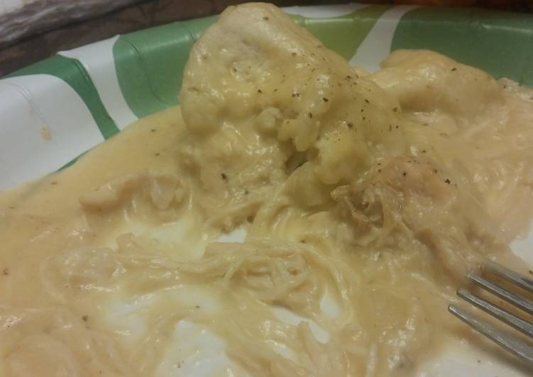 How to Make Quick Easy Crock Pot Chicken and Dumplings