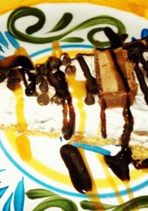 A picture of Ray's' Milky Way No Bake Cheesecake.