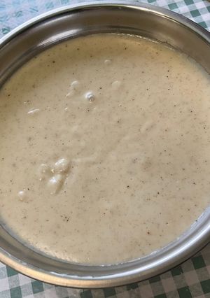 Une photo de Sauce béchamel à l’épeautre, ail fumé et grana padano