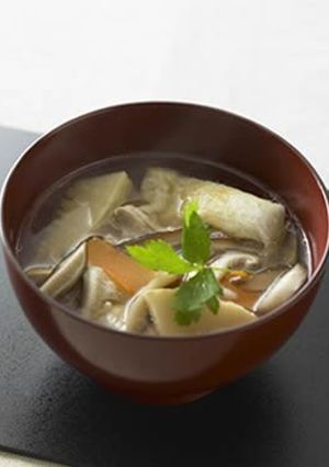 A picture of Chinese-Style Ozouni (Mochi Cake Soup) Flavored With Pure Sesame Oil.