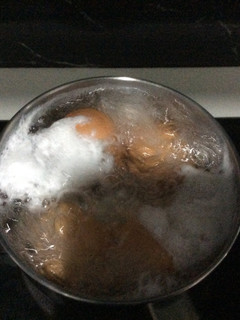 A picture of Perfect Hard-boiled Eggs.