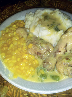 A picture of Southern Smothered Chicken.