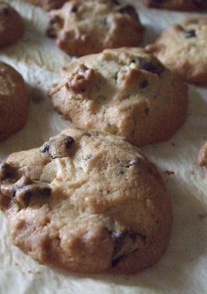 A picture of Easy Chocolate Chip Cookies.