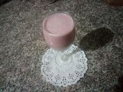 Une photo de smoothie fraise