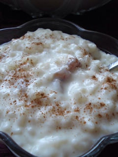 A picture of Rice Pudding.