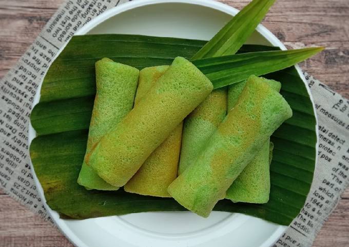 Dadar Gulung Pandan Unti Kelapa