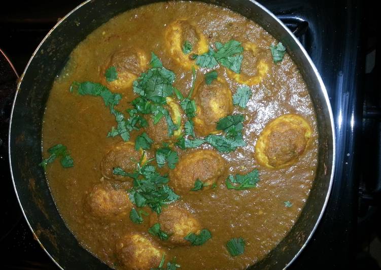 Simple Way to Make Perfect egg curry