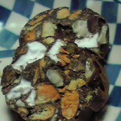 A picture of For Valentine's Day Treasure Chocolate Bar.