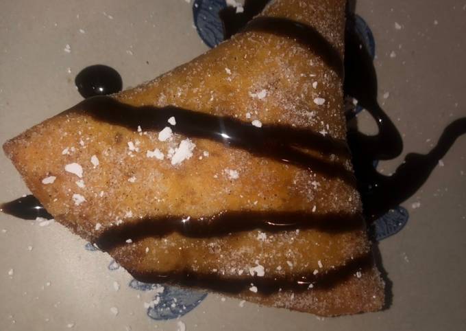 Easiest Way to Prepare Any-night-of-the-week Nutella s’more samosas