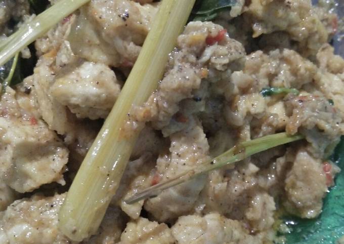 Resep Rica ayam dan tahu kemangi oleh irva maharani - Cookpad