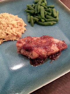 A picture of Maple Shallot Chicken.