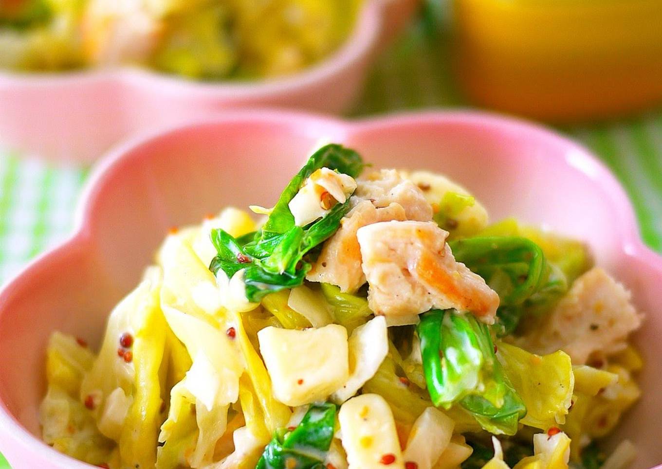 Mustard Cheese Salad with Spring Cabbage & Chicken,