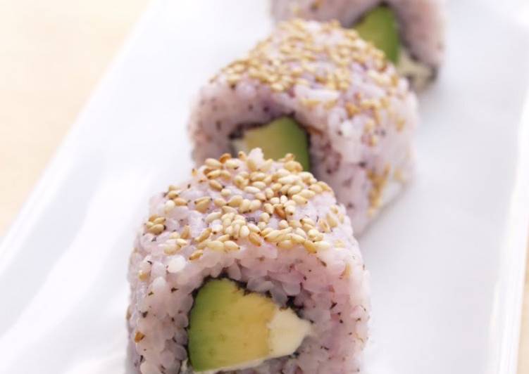 How to Prepare Super Quick Homemade Creamy Cheese and Avocado Yukari Rolls