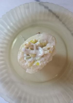 Una foto de Papa rellena con salsa de puerro!