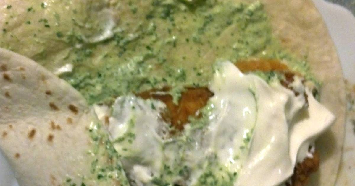 Bomb Battered Fish Tacos With Crema Jalapeno Sauce Recipe By Lucellem Cookpad