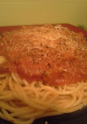 A picture of Quick Homemade meat sauce (spaghetti sauce)(Italian gravy).