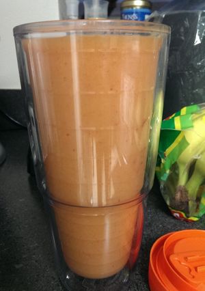 A picture of Tropical Delight All Natural Smoothie.