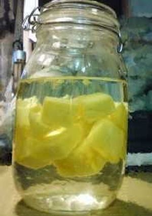 A picture of Scent of the Tropics Pineapple Liqueur.