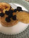 3 ingredient fake pancakes (made with oats and cottage cheese)