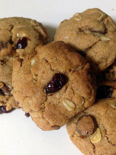 A picture of Amy's Healthy Carob Chip Cookies.