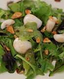 Tropical Crispy Garlic Salad