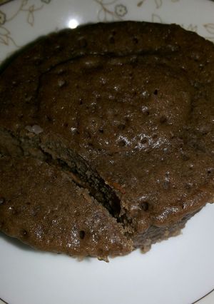 A picture of Choco Centered Maple Glazed Microwave Cup cakes.